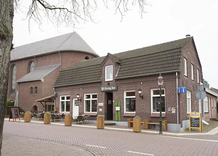 Lindenhof Bed and breakfast